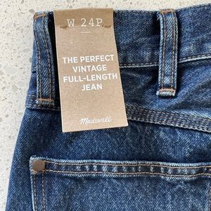 Madewell denim. NWT.  Size 24, petite. The perfect vintage jean.